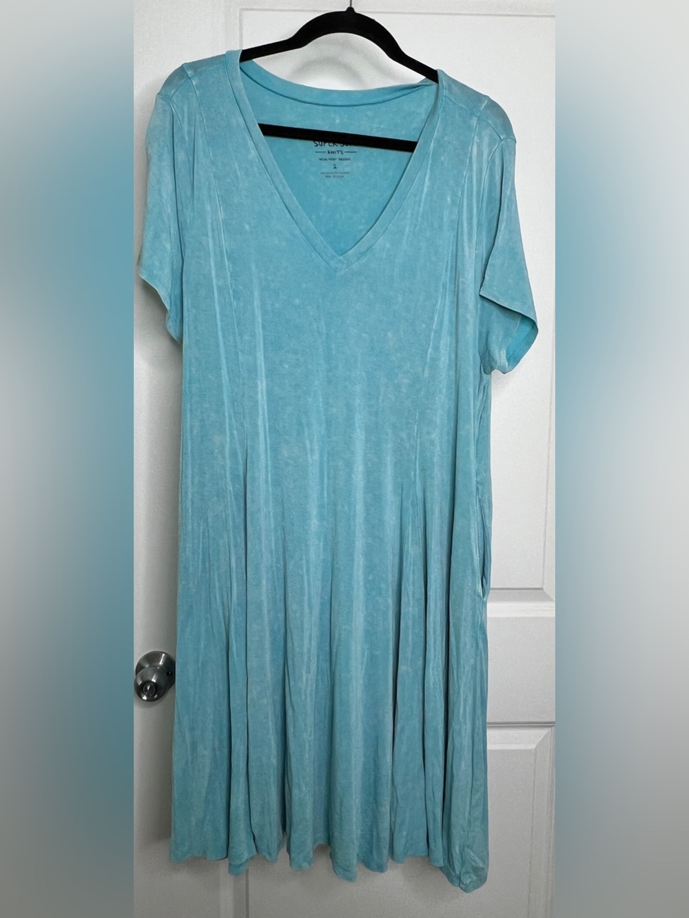 Torrid Super Soft Knit Mineral Wash V-Neck Swing Dress with Pockets Blue Size 1